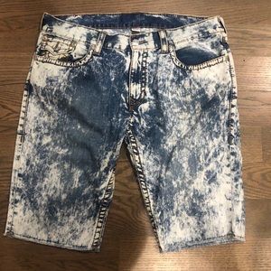 Men’s True Religion Cut Off Short 40